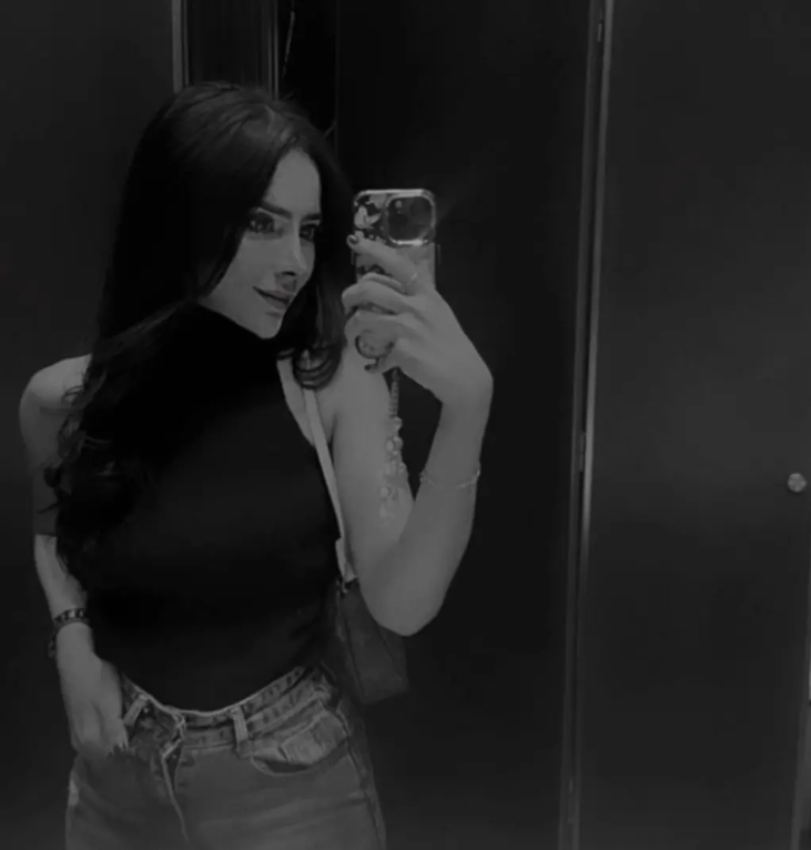 chloess17